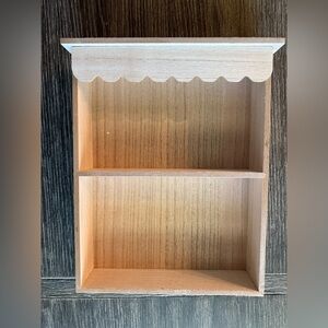 NWT Target Bullseye Scalloped Edge Shelf